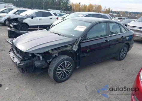 2019 Volkswagen Jetta 1.4T R-Line/1.4T S/1.4T Se z USA, uszkodzony, nr VIN 3VWC57BU6KM176460